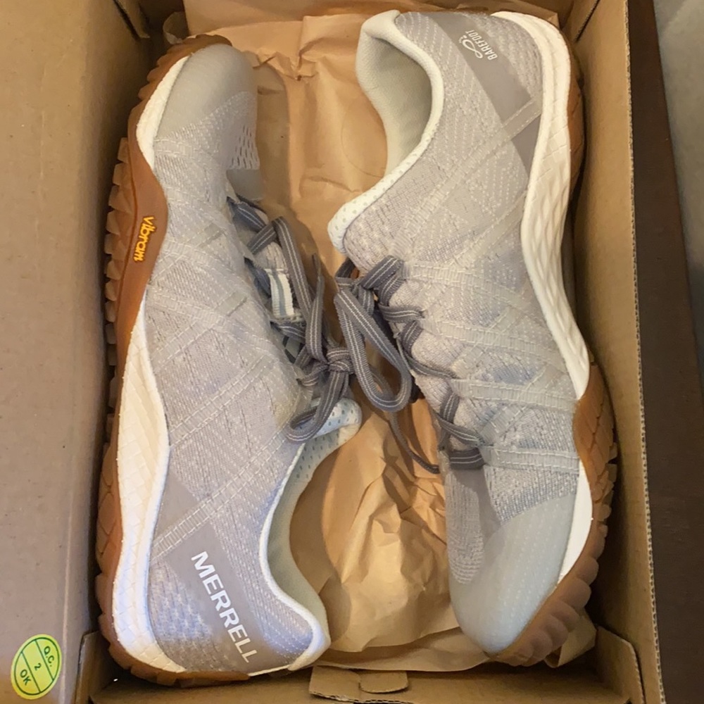 Merrell Women's Trail Glove 4 E-mesh Sneaker
